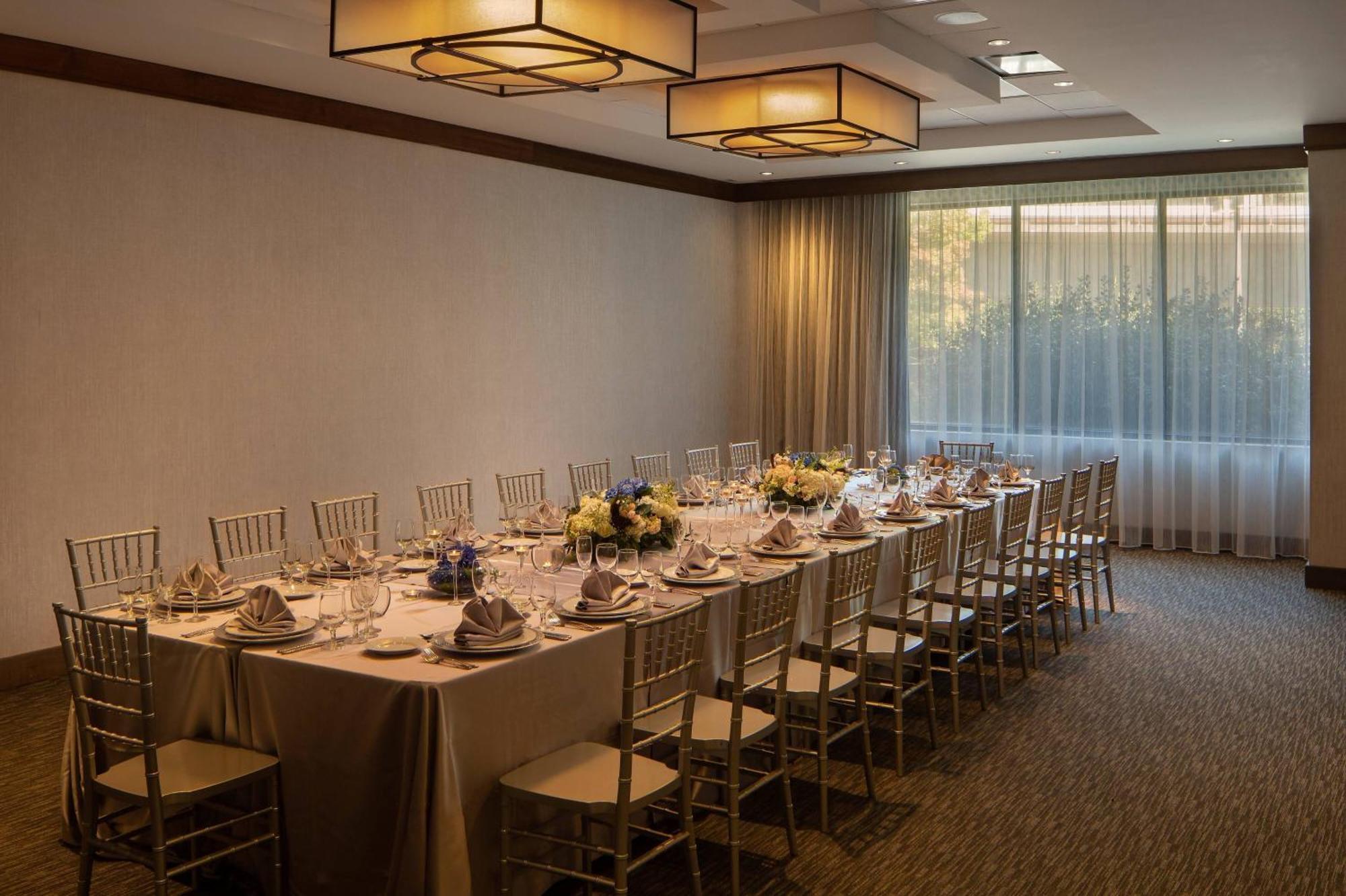 Atlanta Marriott Perimeter Center Hotel